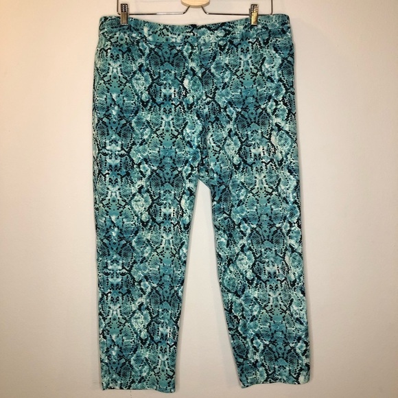 Liz Claiborne teal snake print cropped pants - Picture 1 of 14